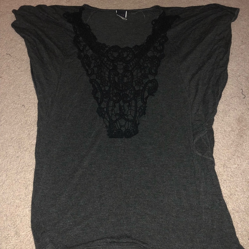 Women’s Top